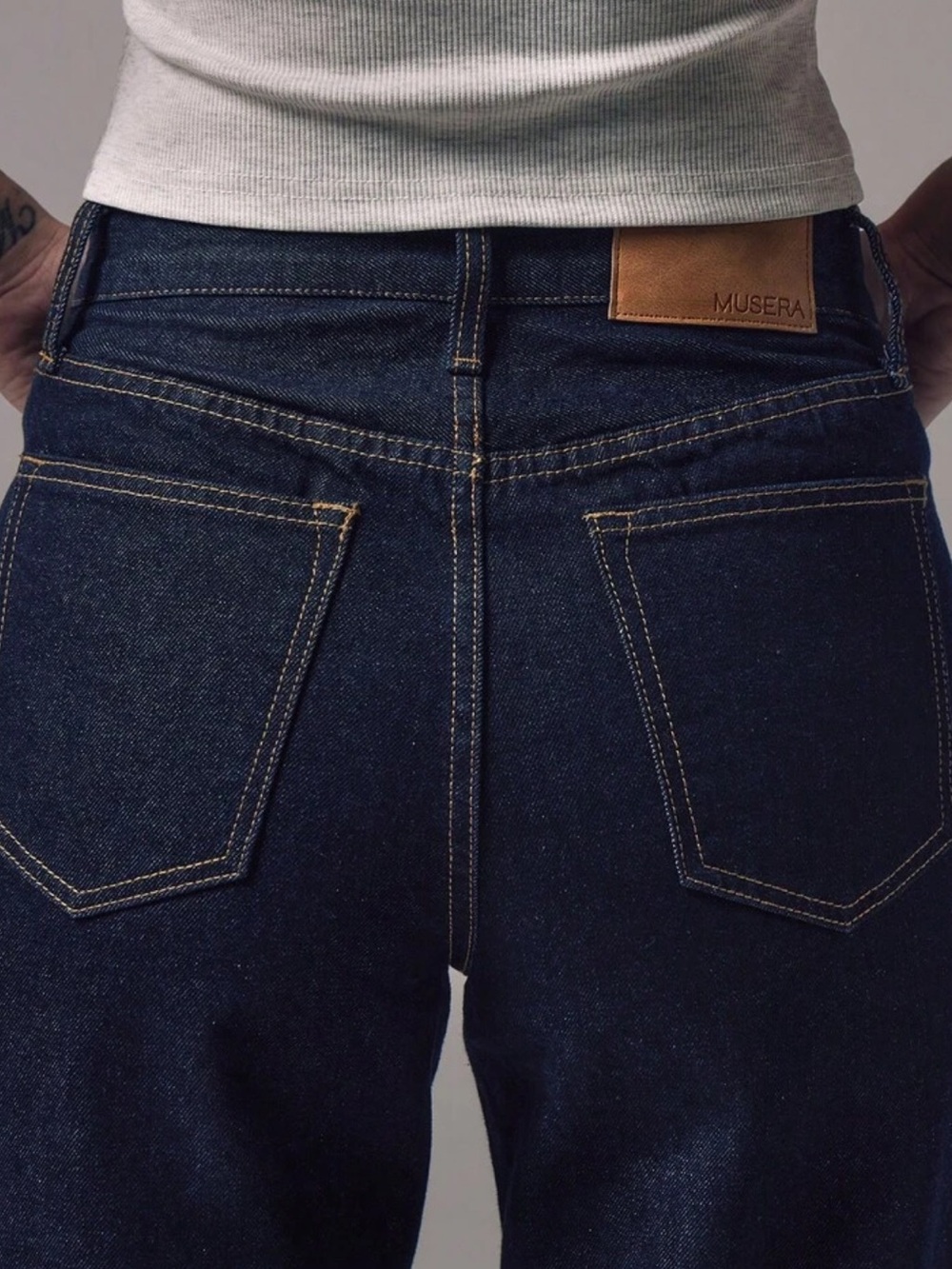 NWOT 🏷️ Classic Straight-Leg Jeans in Dark Indigo by Mursera - Picture 4 of 7